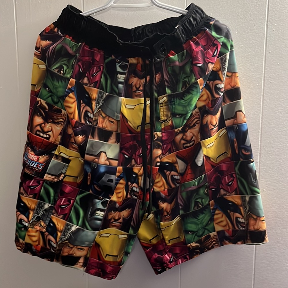 Marvel Men’s Swim Trunks Size medium